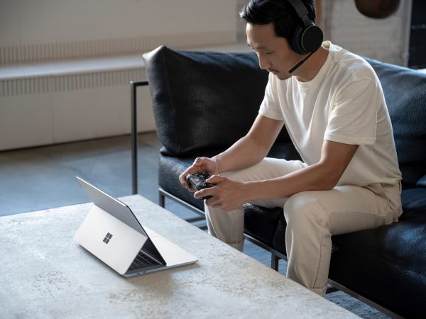 Microsoft Surface Laptop Studio Hybrid (2-in-1) 36.6 cm (14.4") Touchscreen Intel® Core™ i5 i5-11300H 16 GB LPDDR4x- - Image 20